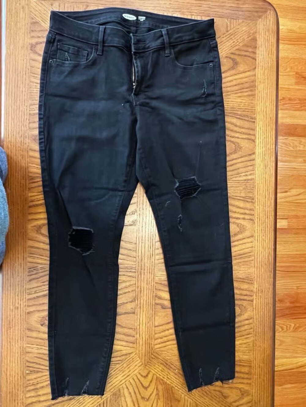 Old Navy Rockstar Super Skinny Ankle jeans Size 12